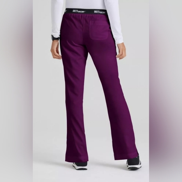 Grey's Anatomy by Barco Classic Women's Aubrey 3-Pocket Low-Rise Flared Leg 2XL - Picture 3 of 7